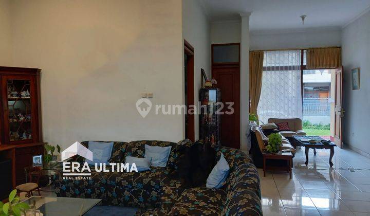 Dijual Rumah Cantik Siap Huni di Setiabudi 2