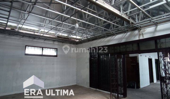 Gudang Siap Pakai di Sayap Jenderal Sudirman