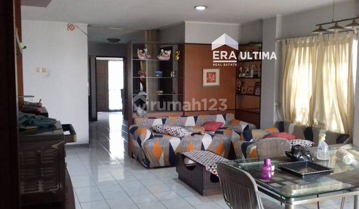 Rumah 3 Lantai Bagus SHM di Sayap Jendral Sudirman, Bandung 1