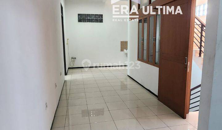 Dijual Rumah Minimalis Cocok Untuk Kantor di Pasteur 1