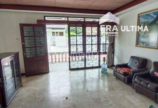 Rumah Bagus Strategis Nyaman di Sayap Riau 1