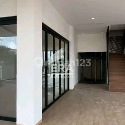 New Shop House Suitable for Cafe, Restaurant, Office in Downtown Ternate 1