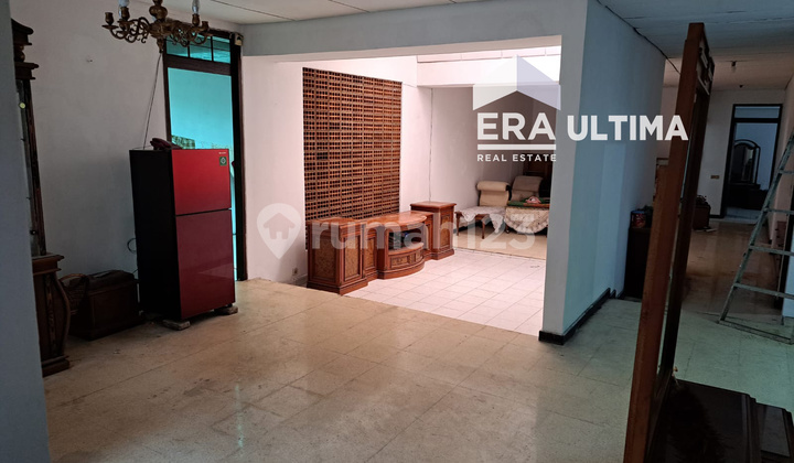 Rumah Terawat Siap Huni Strategis di Cikutra, Bandung