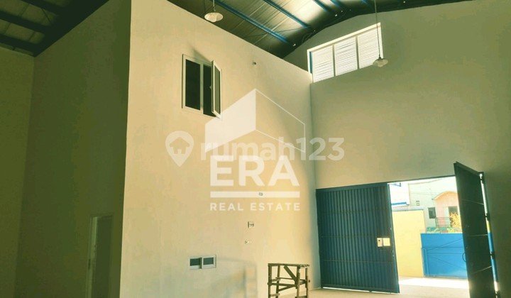 Ready-to-Use Strategic Warehouse Near Toll Road in Makassar