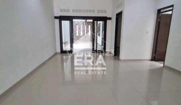 Rumah Minimalis Siap Huni di Komplek Batununggal