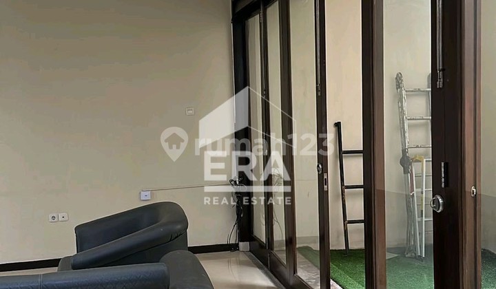 2-Story House, Location: South Cigadung Street 2