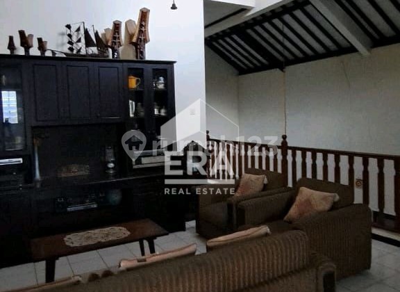 Rumah Terawat Siap Huni Lokasi Strategis di Turangga
