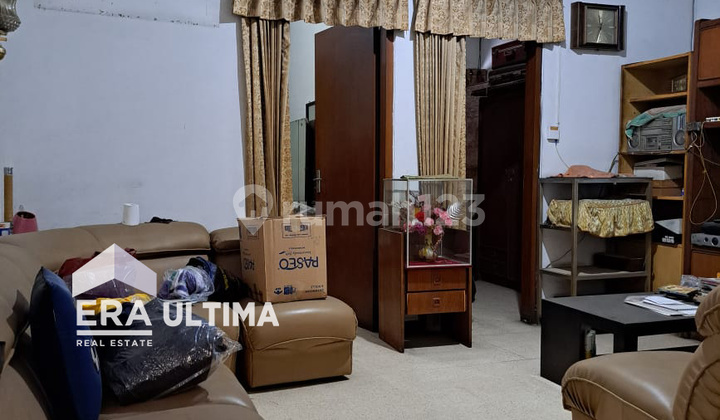 Rumah Terawat Strategis di Pagarsih Bandung 1