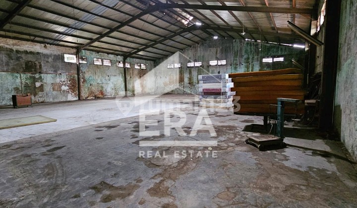 Gudang Luas Lokasi Strategis Siap Pakai di Kopo Gudang Luas Lokasi Strategis Siap Pakai di Kopo