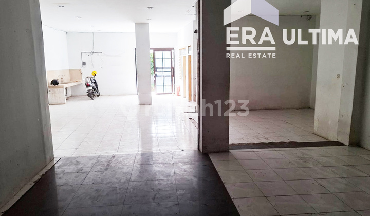 Ruko Terawat Strategis Cocok Untuk Kantor di Kiaracondong Ruko Terawat Strategis Cocok Untuk Kantor di Kiaracondong