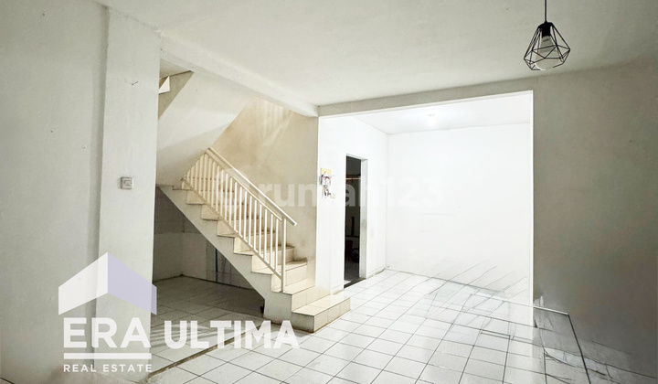 Rumah Minimalis Terawat Lokasi Strategis di Buahbatu Rumah Minimalis Terawat Lokasi Strategis di Buahbatu