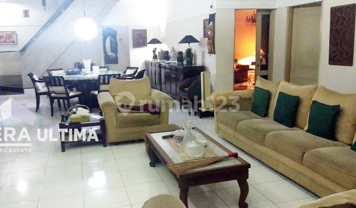 Strategic Move-in Ready House in Turangga, Bandung Strategic Move-in Ready House in Turangga, Bandung