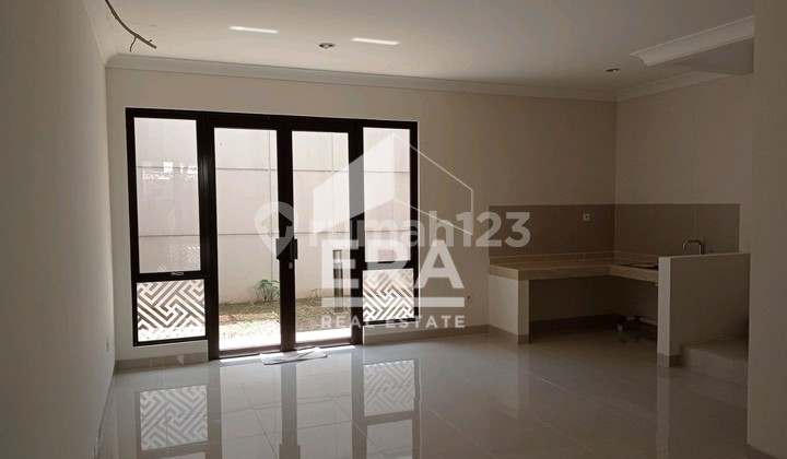 Nice Minimalist House in Podomoro Park Complex Bandung 2