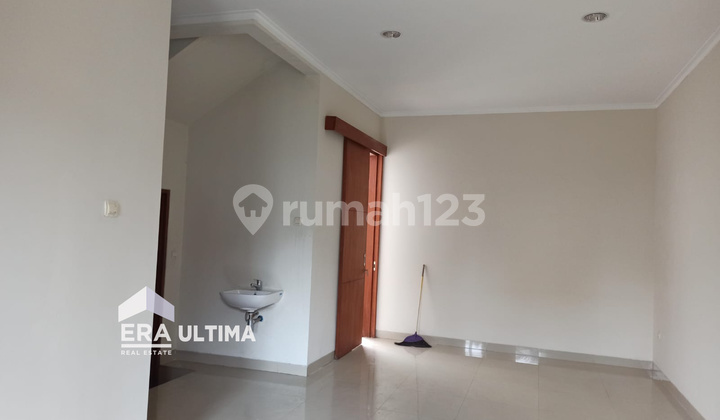 Rumah Cantik Minimalis Siap Huni di Cherry Field Buah Batu