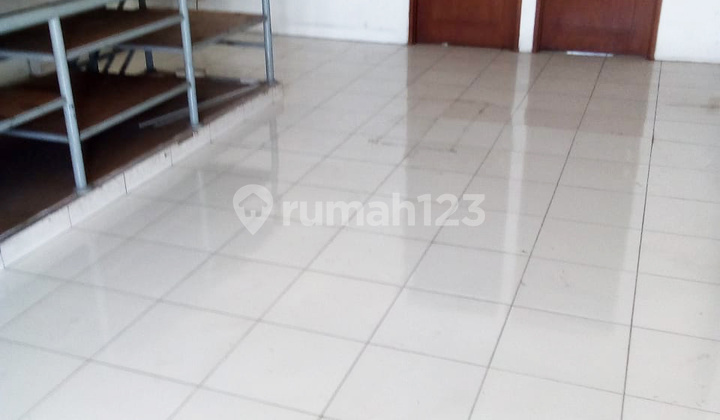 Ruko Lokasi Strategis Cocok Untuk Usaha di Gunung Batu 