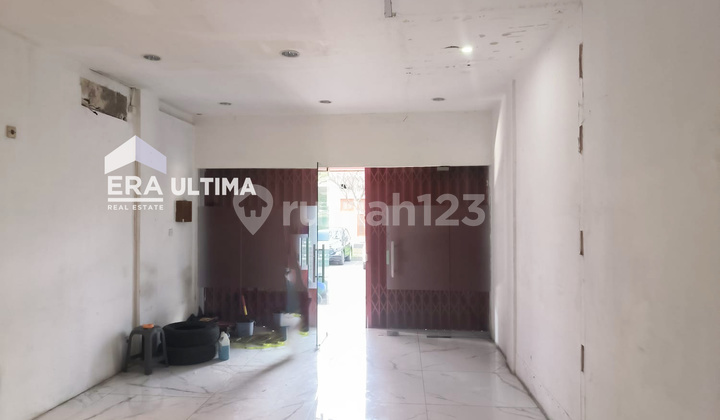 Well-Maintained Ruko Ready for Use in Strategic Location at Pasirkaliki