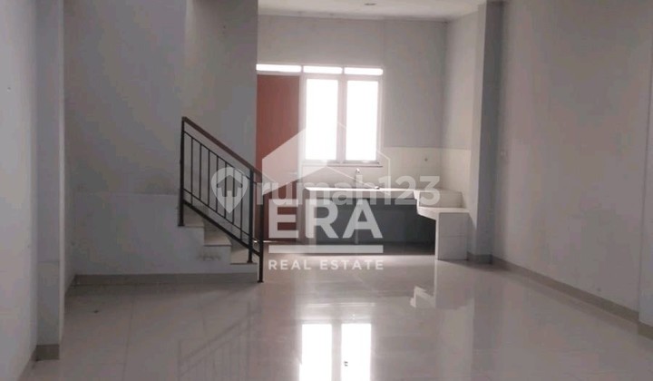 Ruko Bagus Siap Pakai Cocok Untuk Usaha di Bojongsoang