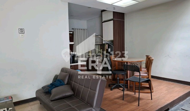 Comfortable Minimalist Flood-Free House in Sumbersari