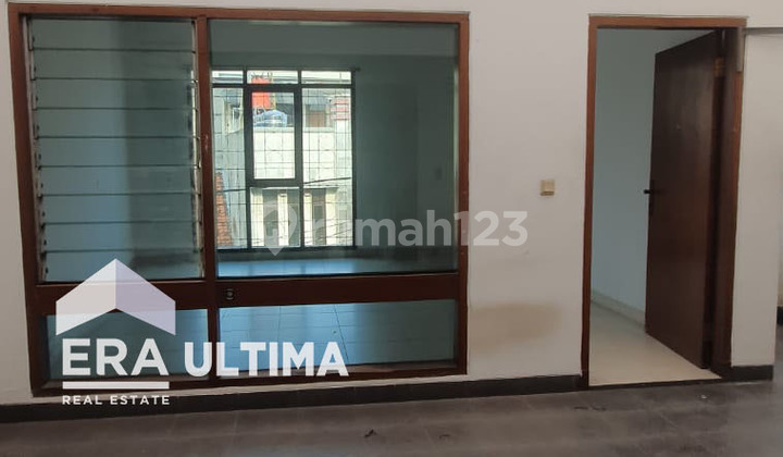 Rumah Terawat Tengah Kota Bandung di Sayap Otista 1