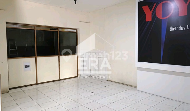 Ruang Usaha Siap Pakai Cocok Untuk Tempat Usaha di Pajajaran 2