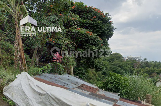 Spacious Land, Strategic Location, Cool Climate in Dago, Bandung.