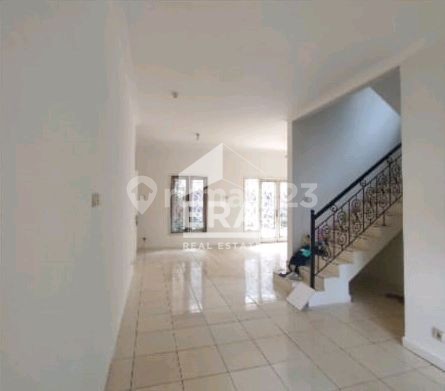 Rumah Bagus Nyaman Aman di Kota Baru Parahyangan