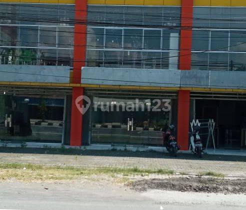 Bangunan Ruko Cocok Untuk Kantor usaha Lokasi Strategis Nyaman 1