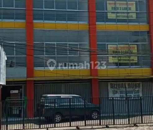 Ruang Usaha Tempat Strategis Kawasan Ramai Bisa Di Jadikan Kantor 1