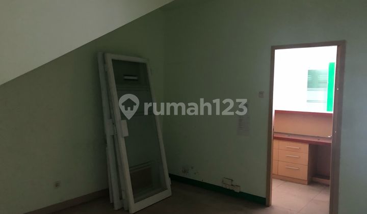 For Rent 3-Story Shop House Ready to Use Strategic Batununggal 2