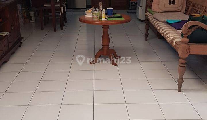 Rumah Semi Furnished Sayap Pasteur, Bandung Utara 1