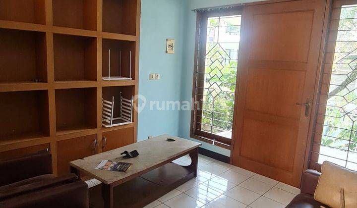 Rumah Bagus Semi Furnished Di Setra Duta, Bandung 1