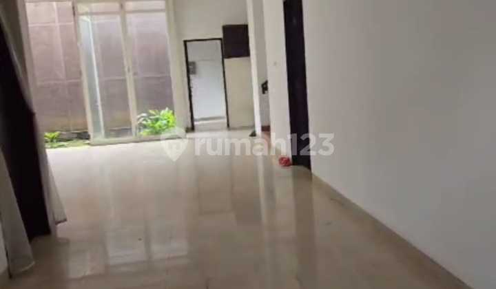 Rumah 2 Lantai Siap Huni di Mekarwangi Bandung 2