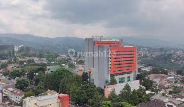 Apartemen Parahyangan Residences Dengan View Pegunungan  1