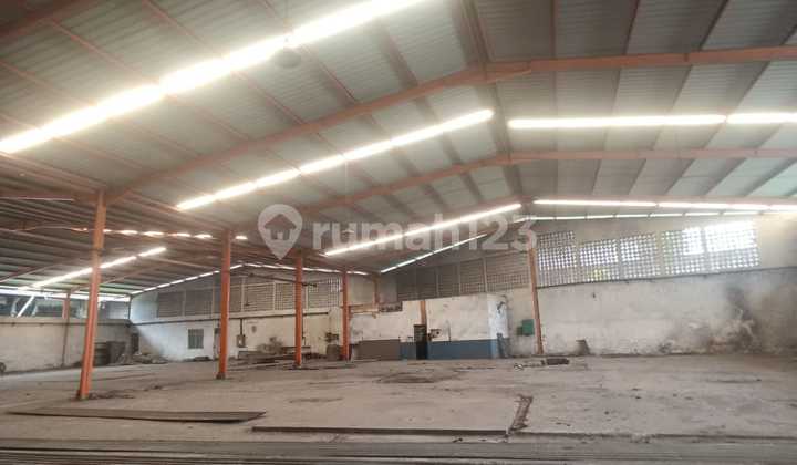 Gudang Siap Pakai Strategis di Area Cimahi