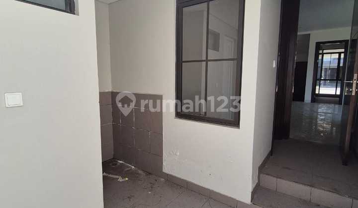 Rumah Mewah Siap Huni di Podomoro Park Bandung 2