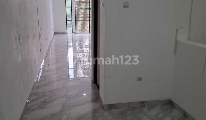 Strategic 2-Storey Shop House Ready for Use in Antapani Bandung 2