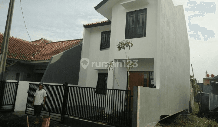 Rumah Cantik Siap Huni di Cigugur Girang Parongpong 1