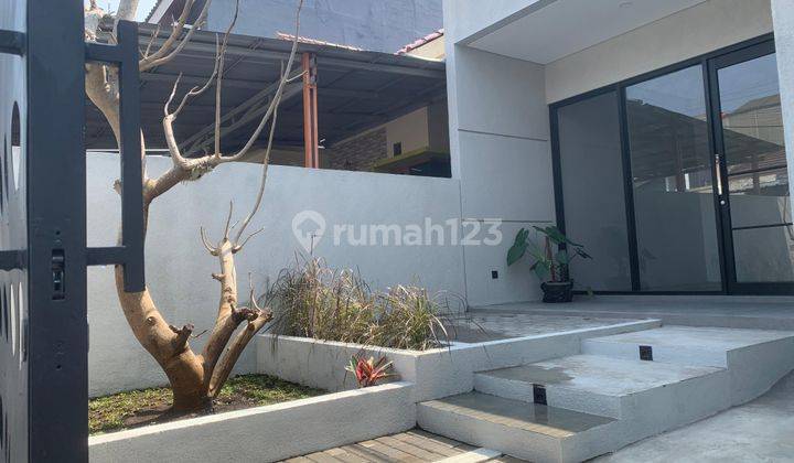 Rumah Baru Minimalis Di Sayap Antapani, Bandung 1