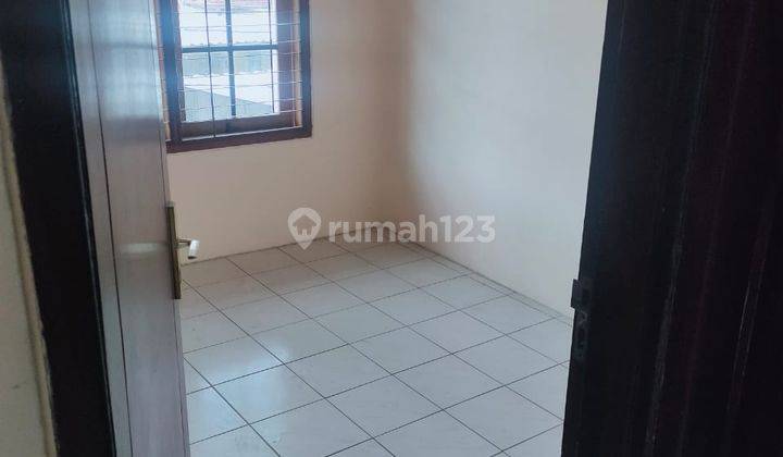 Rumah 2 Lantai Di Kembar Sayap Bkr Dan Moh Toha Bandung 2