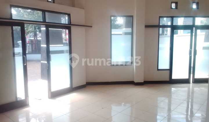 Ready-to-Use Building Hook Sayap Suci Near Cicaheum Terminal Bandung 1