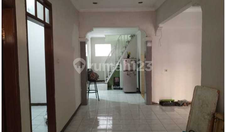 Rumah 2 Lantai Bagus Siap Huni di Margahayu Raya Bandung 2