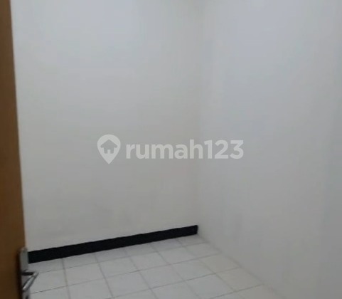 Ready-to-use shop house in Taman Kopo Indah 2 - South Bandung 2