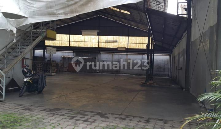 Kantor dan Gudang 3 Lantai Siap Pakai di Kopo Raya Kantor dan Gudang 3 Lantai Siap Pakai di Kopo Raya