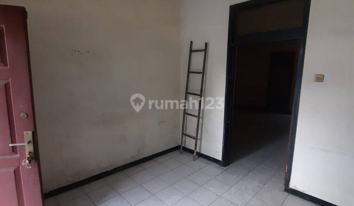 Rumah Strategis Hitung Tanah di Kembar Bandung 2