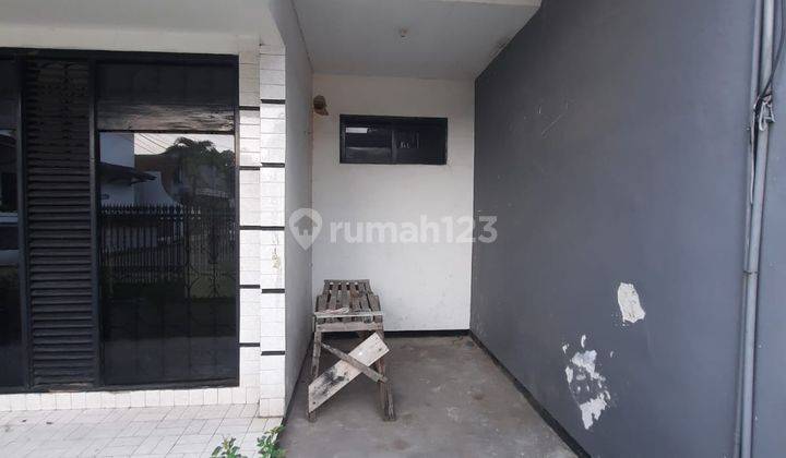 Rumah Strategis Hitung Tanah di Kembar Bandung 1