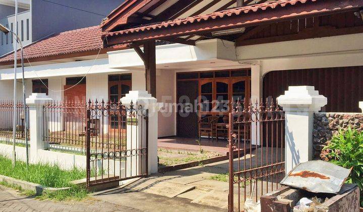 DIJUAL CEPAT RUMAH SIAP HUNI DI PERUM. SEMOLOWARU TENGAH, SURABAYA 1