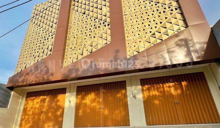 RUKO 3 LANTAI BARU GRESS MINIMALIS SIAP PAKAI DI RAYA RUNGKUT ASRI, SURABAYA 1