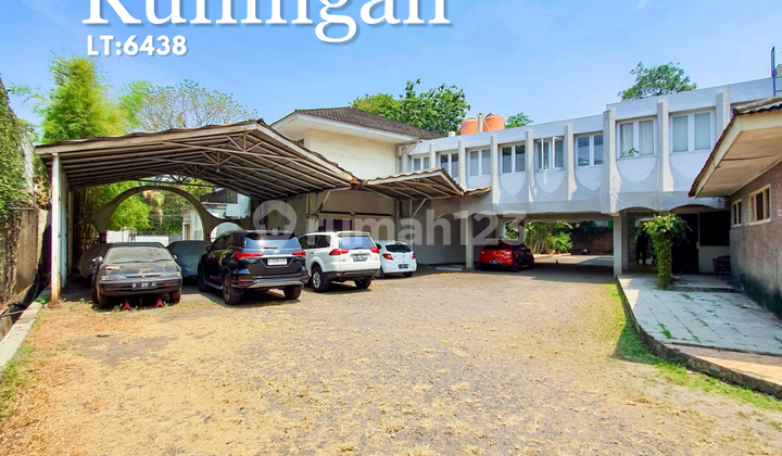 Price Drop!!! Kuningan For Sale Rumah Lama Hitung Tanah, Perizinan R5, Cocok untuk Hunian.
