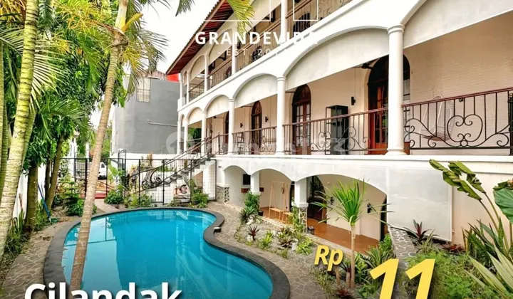 PRICE DROP!!! CILANDAK MEDITERRANIAN HOUSE, FULLY FURNISHED, SWIMMING POOL, BENTUK TANAH NGANTONG