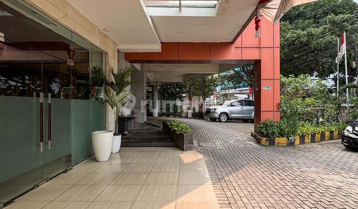 Commercial Building For Sale Menteng Bangunan 4 Lantai Terawat Dan Siap Pakai, Lokasi Super Strategis. Commercial Building For Sale Menteng Bangunan 4 Lantai Terawat Dan Siap Pakai, Lokasi Super Strategis.
